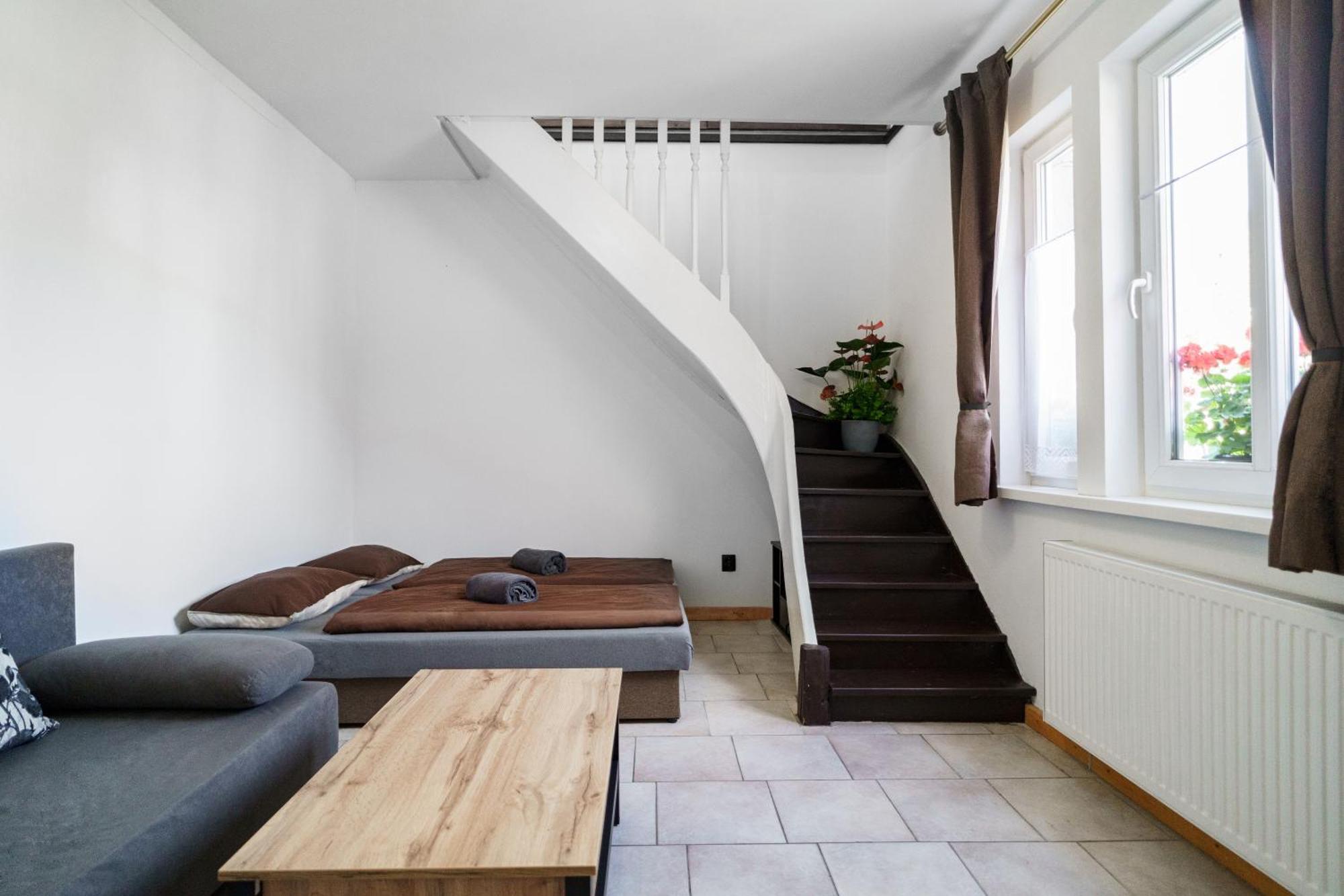 Atelier Central Банська Штявниця Екстер'єр фото